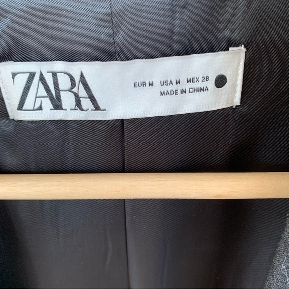 Zara Blazer - Picture 3 of 6